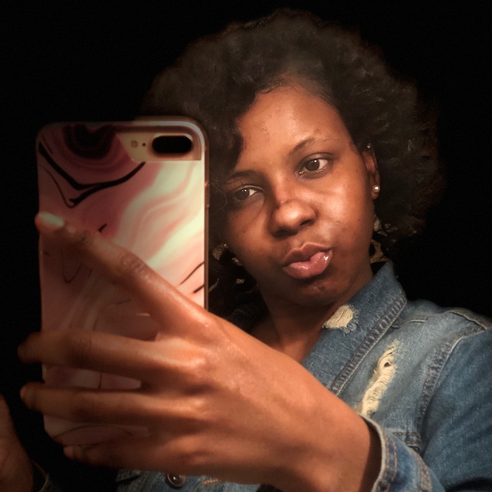 Meet your Posher, Arriona